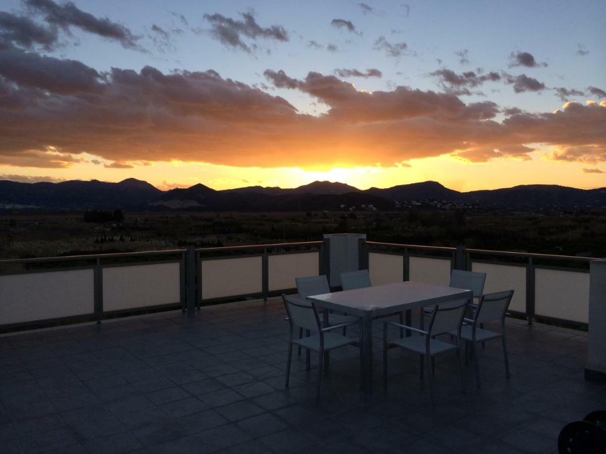 Atico Oliva Apartment Bagian luar foto